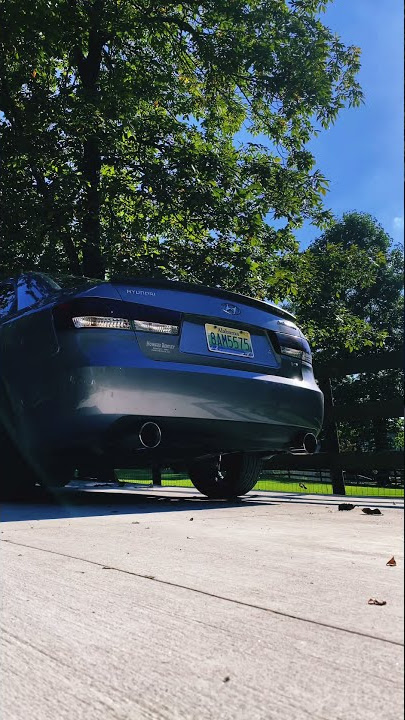 Straight piped Hyundai Sonata
