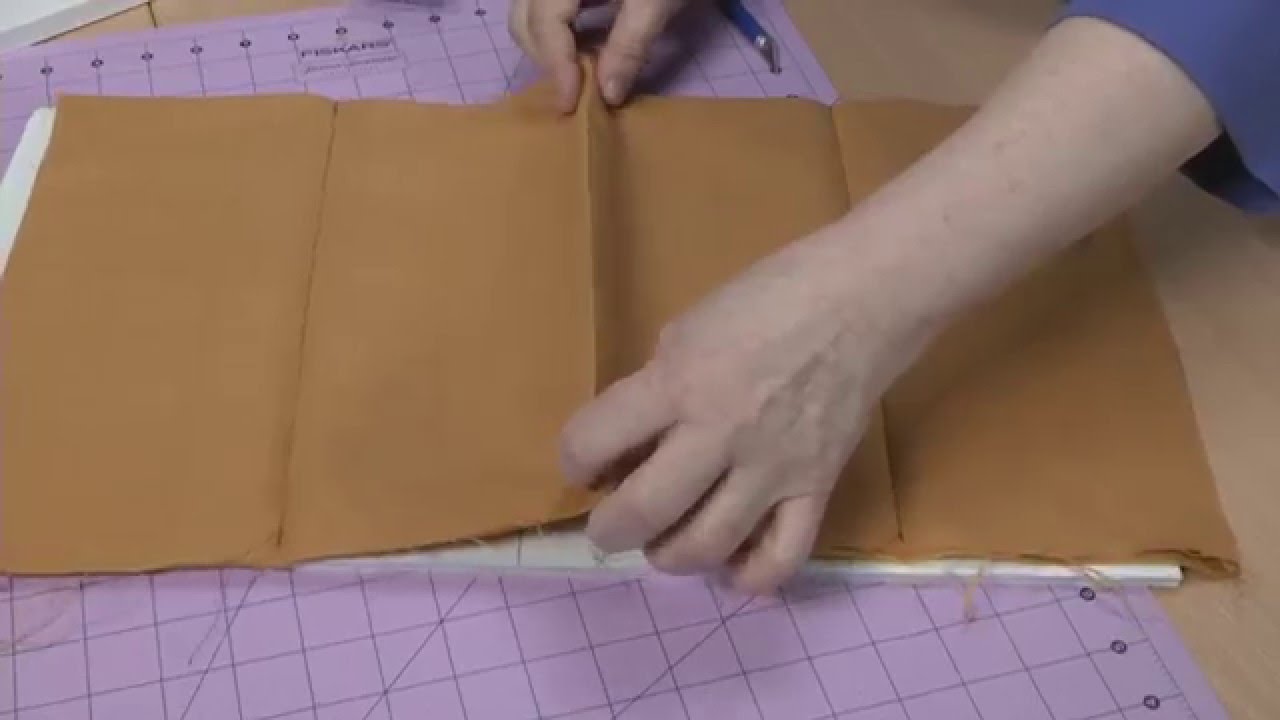 How to make a Tri Fold Display Board. 