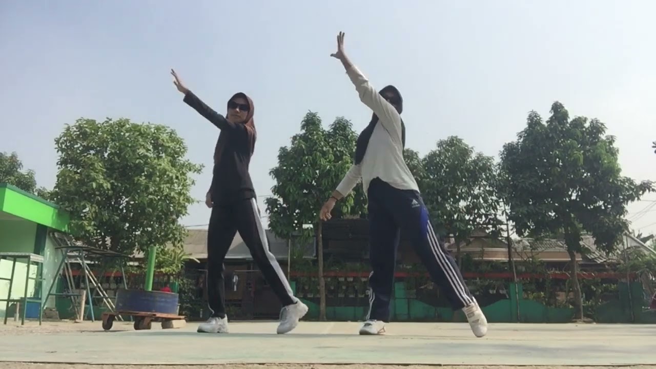 SENAM SANTAI NEMEN REMIX