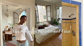 My empty (ish) apartment tour 🏠