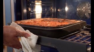 PIRCH | Gaggenau Series 400 Wall Oven Cooking Demo - Deep dish pizza