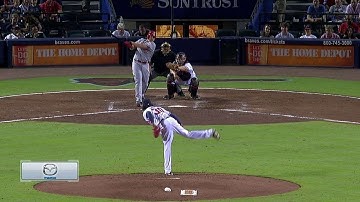 CIN@ATL: Bruce slaps a run-scoring single to center