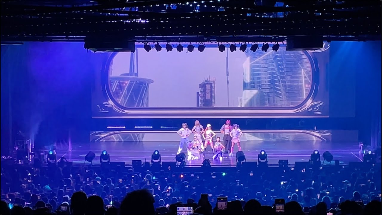 xg - new dance +ment (partial) / iykyk / left right (reprise) +thank yous & goodbyes [live]