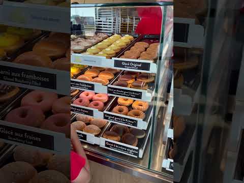 KRISPY KREME IN LAVAL Donuts Quebec Shortsvideo Viralvideo Fyp Fypシ Viral Shorts