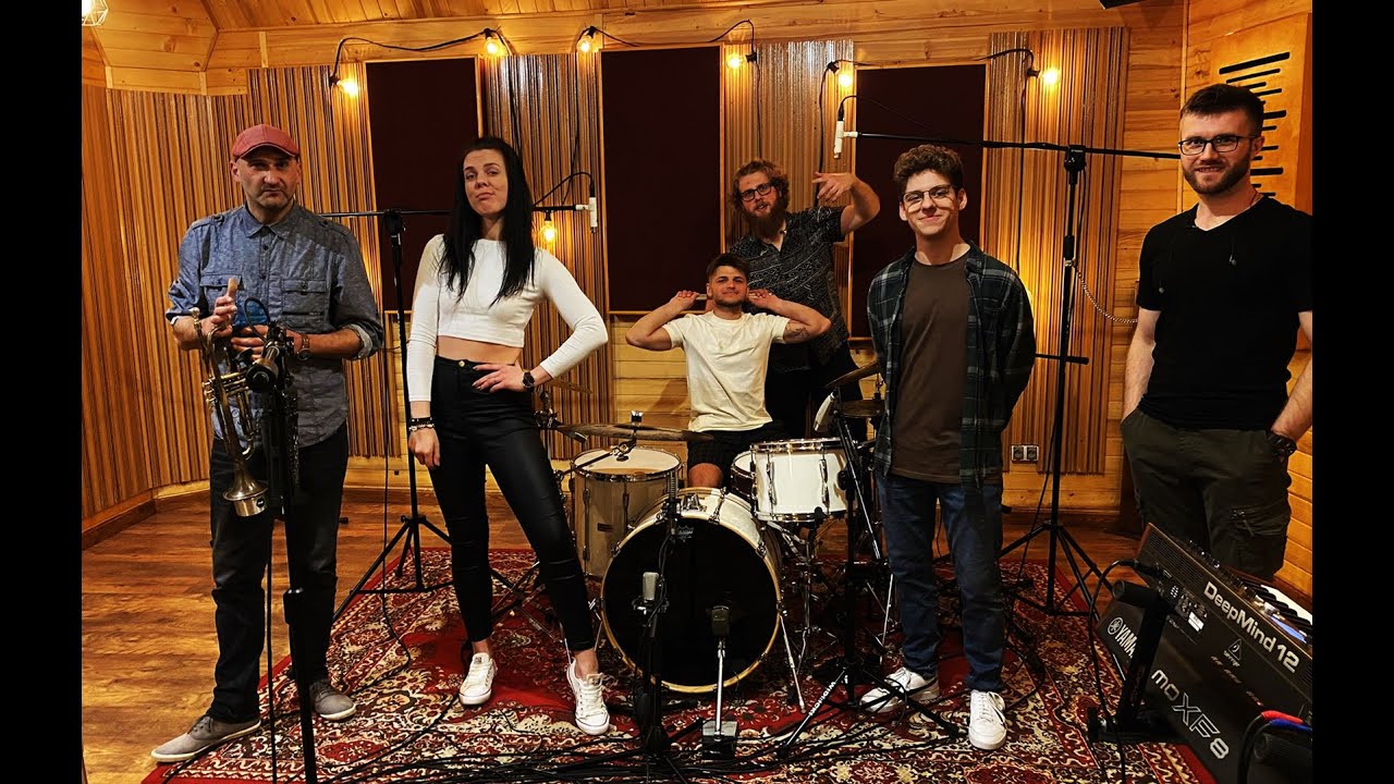 Obcy astronom - Magda Smoła Band  | Grzegorz Ciechowski cover |