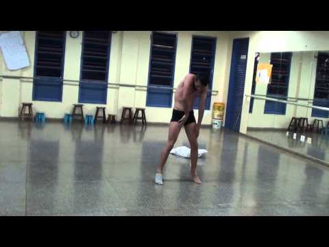 SOLO MASCULINO - LUZ APAGADA, SILÊNCIO E MADRUGADA