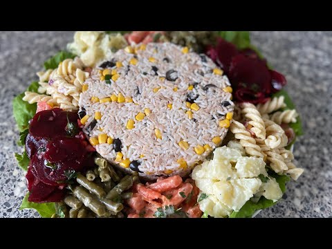 Video: Hoe Maak Je Een Paastaartsalade