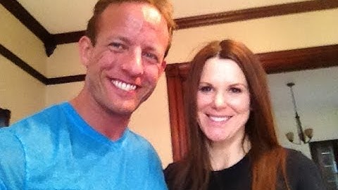 Bren & Mike Show - How to Make Videos - Use An Extender to Take Videos @MikeMarko1