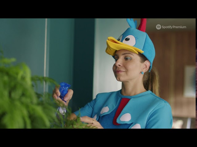 Galinha Pintadinha participa da primeira campanha do Spotify na TV