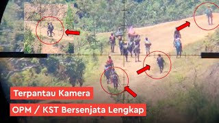 Terpantau Kamera - Belasan OPM / KST   Membawa Senjata