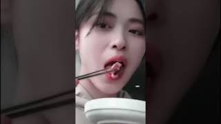 Ryujin Eating Fancam Alabilirsiniz