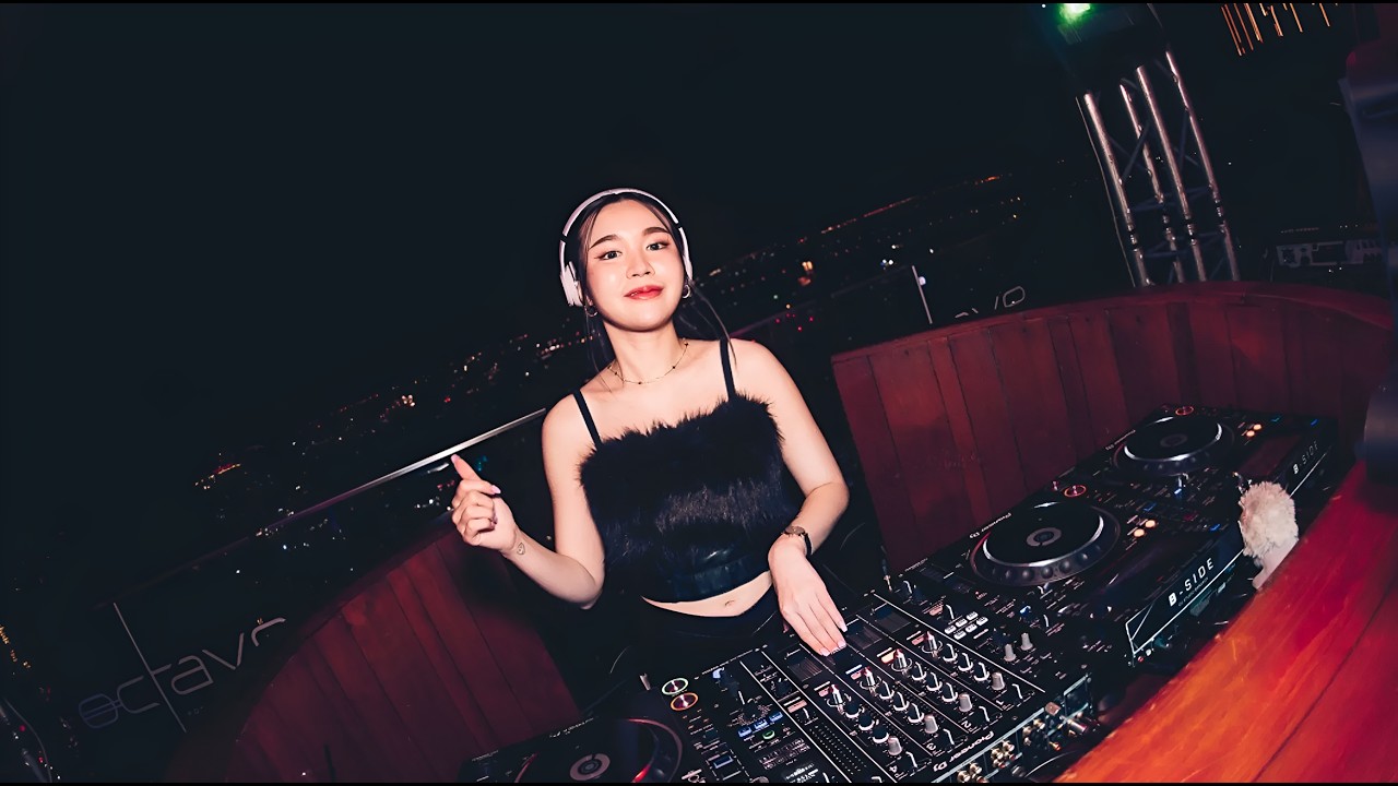 【 大头针专辑 】 最熟悉的陌生人 ✘ 因为爱所以爱 ✘ 生日礼物 ✘ 漂洋过海来看你 ✘ 囚鸟 ✘ 趁早 ✘ 你看你看月亮的脸 ✘ 我们的爱 ✘ 单身情歌 Chinese Dj Remix 2k26