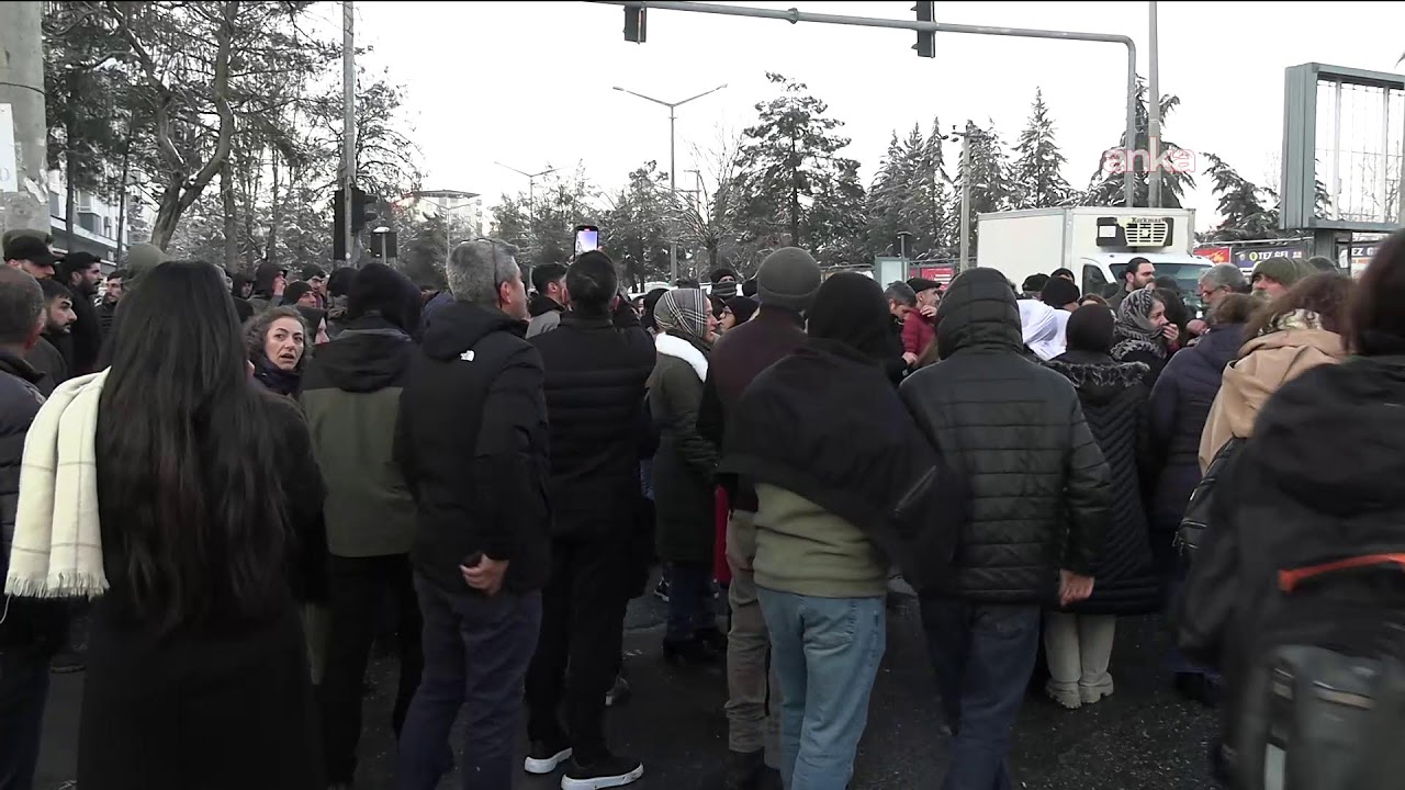 Diyarbakır’daki siyasi parti ve STK'ların Dağkapı Meydanı’na yürüyüşüne polis engeli 