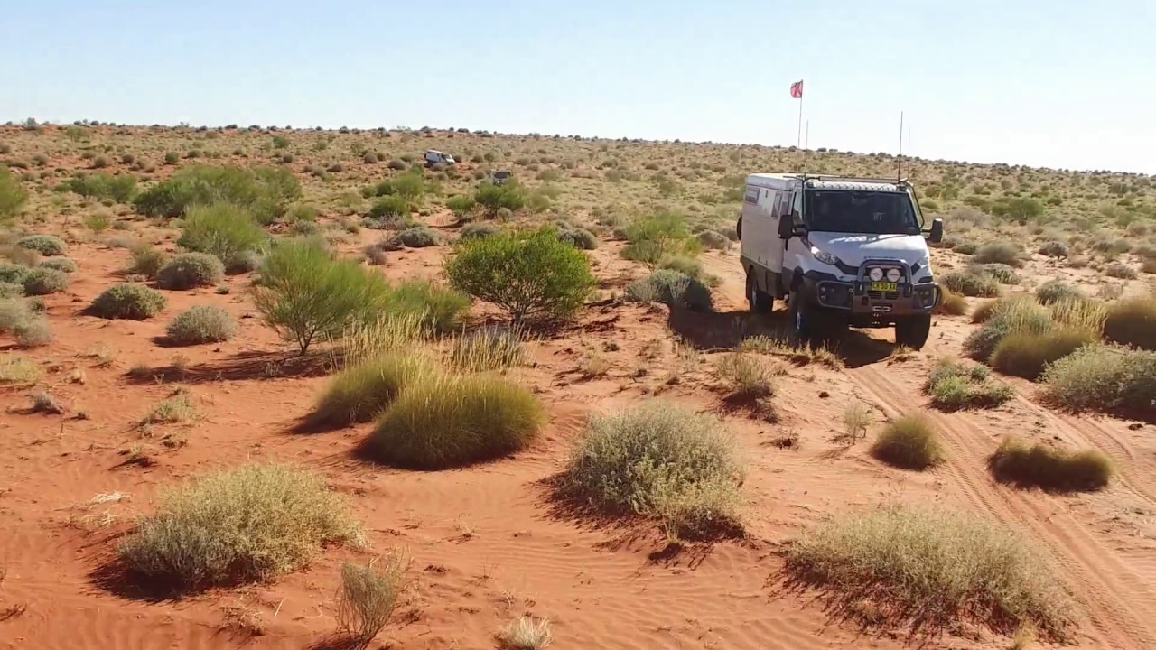 Earthcruiser EXP360 Iveco 4 x 4 E6, Simpson Desert, Northern Territory, Central Australia