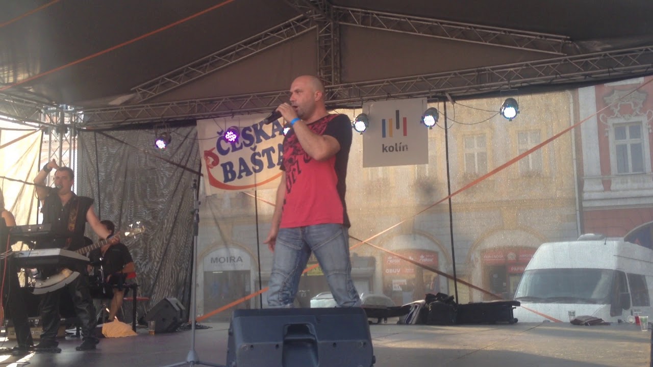 Domino na České Baště