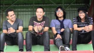 The Rain - Jika Itu Denganmu (Video Lirik)