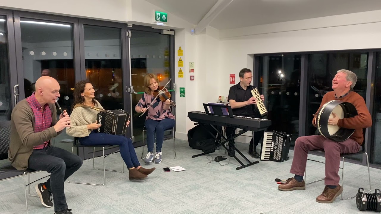 Coronavirus: 'Reducing essential workers' could help control spread - Tomás  Ryan | Newstalk, image size:1280x720