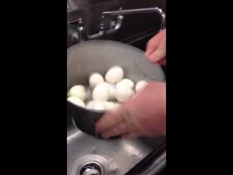 Shaking n' Shelling Boiled Eggs