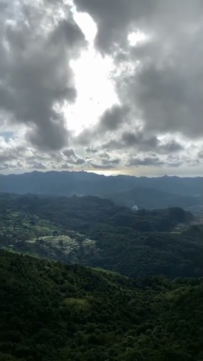 keagungan tuhan#subhanallah#insyaflah wahai manusia#pagi yg inda#puncak gunung#ketinggian#shorts
