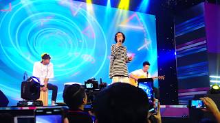 (Live) Buồn thì cứ khóc đi - Lynk Lee || Sony Show 2019 Hà Nội || Đồng âm camera