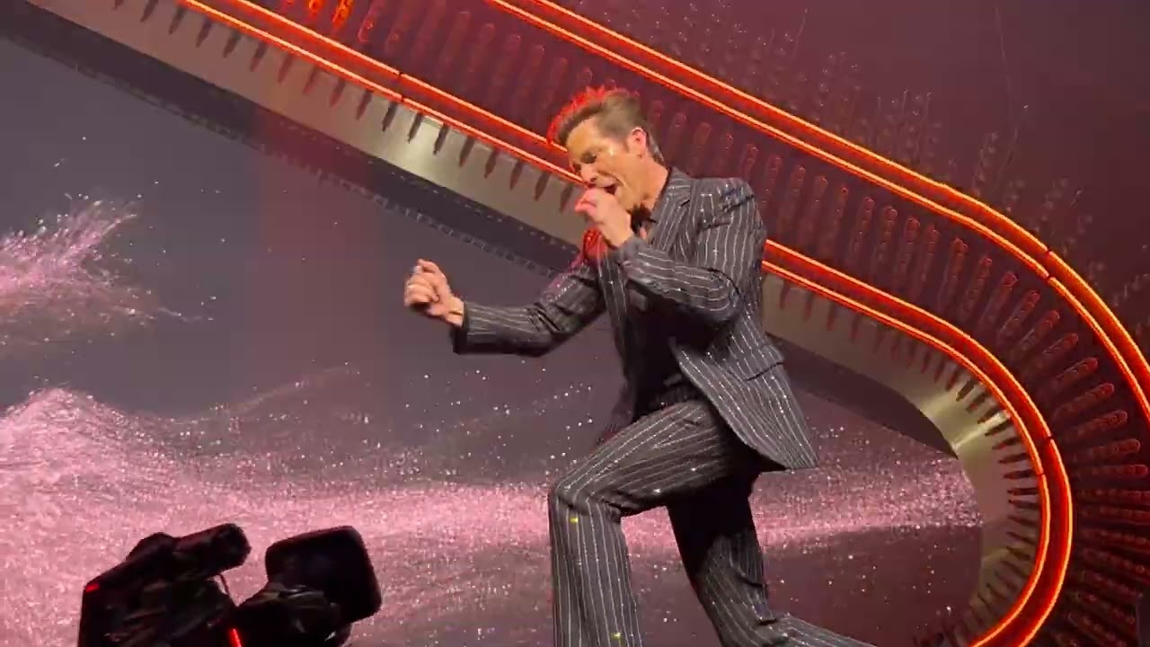 Watch The Killers: 20 Years of Hot Fuss Full Show (4K) @ The Colosseum Caesar's Palace on 08/17/2024 on YouTube Watch The Killers: 20 Years of Hot Fuss Full Show (4K) @ The Colosseum Caesar's Palace on 08/17/2024 on YouTube