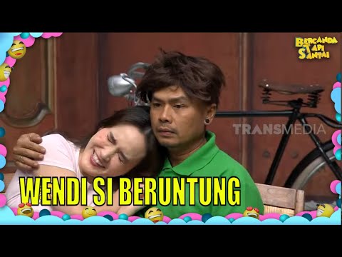 Hot Shandy Aulia Cuma Pakai CD Dan Bra,Lagi ngajarin anaknya berenang βΊοΈ