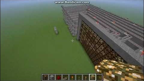 Minecraft: Redstone Lamp Display (4 letters only)