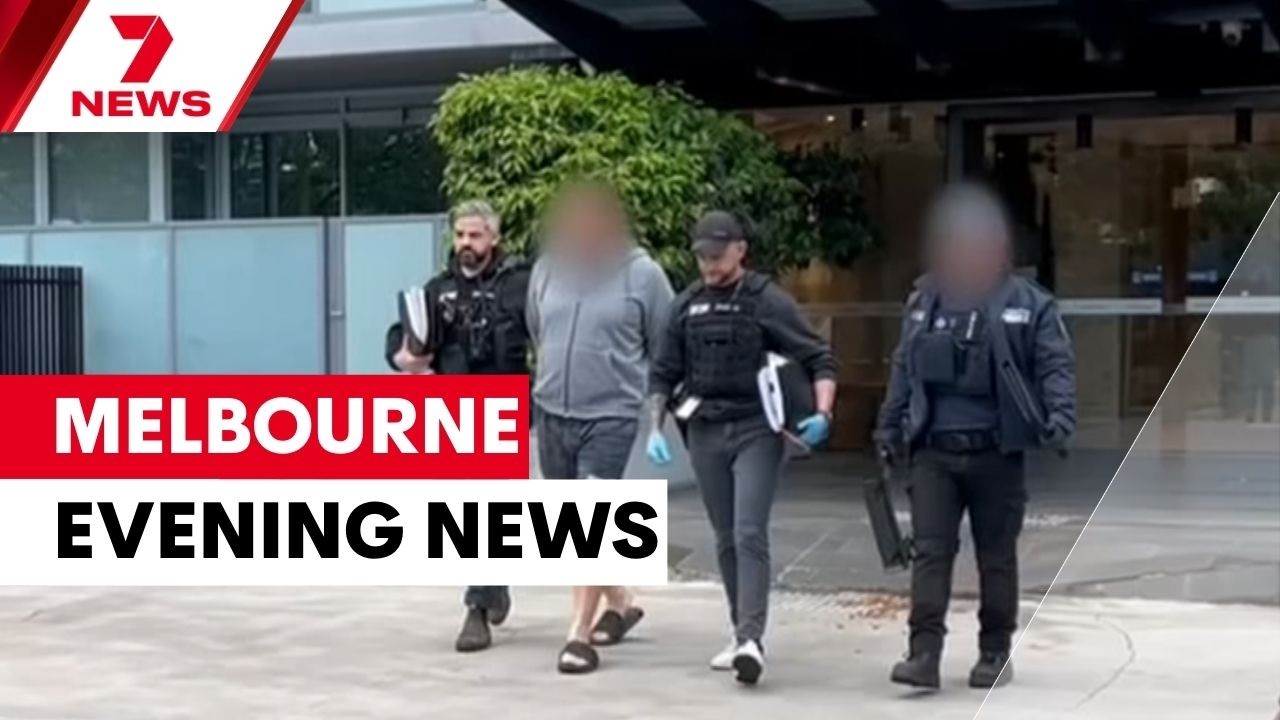 Knifepoint carjacking in Kew; Former CFMEU chief John Setka arrested | 7NEWS Melbourne