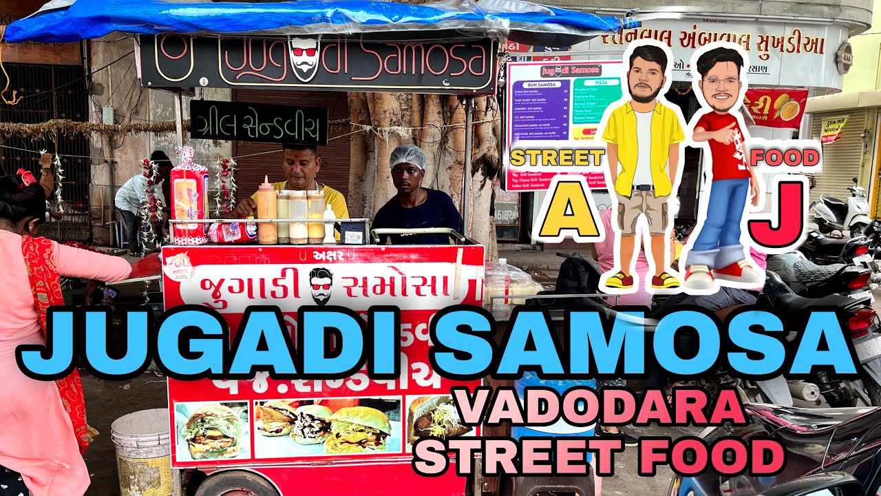 Most Unique Street Food In Vadodara Jugadi Samosa Bun Samosa 
