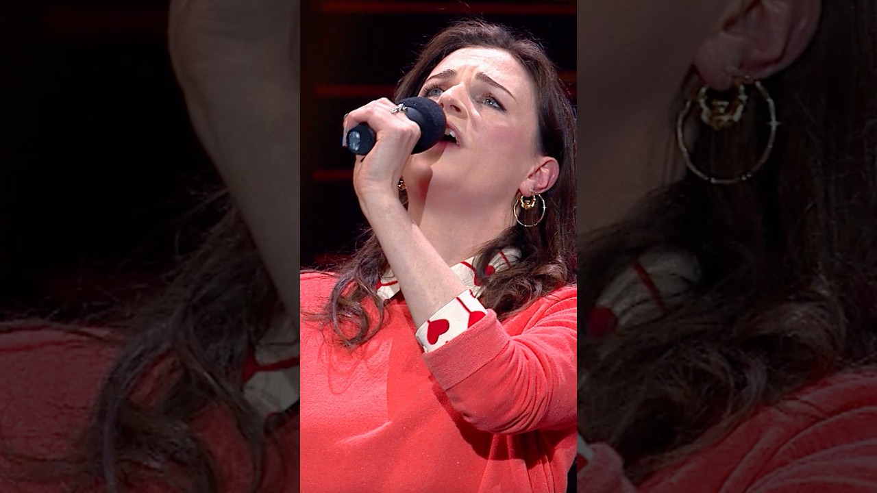 Aisling Bea – Being into Irish People has a name.