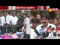 Nandamuri fans Vs MLA Anitha over Aravinda Sametha tickets