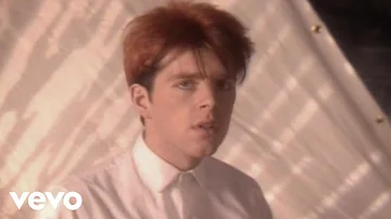 Thompson Twins - Love on Your Side