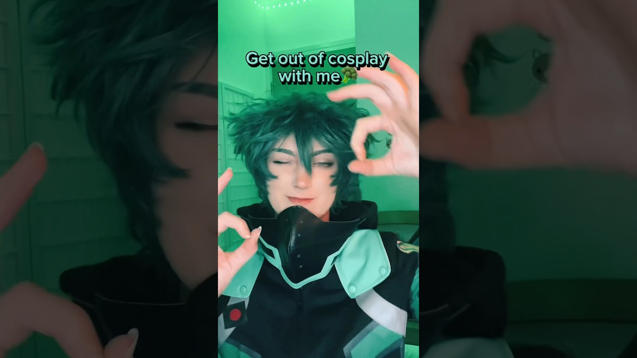 Enjoy this cursed video, I was only in Deku for like 2 videos so I got bored #deku #cosplay #mha