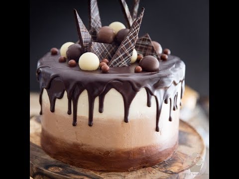 تصویری: کیک آجیل با خامه شکلات