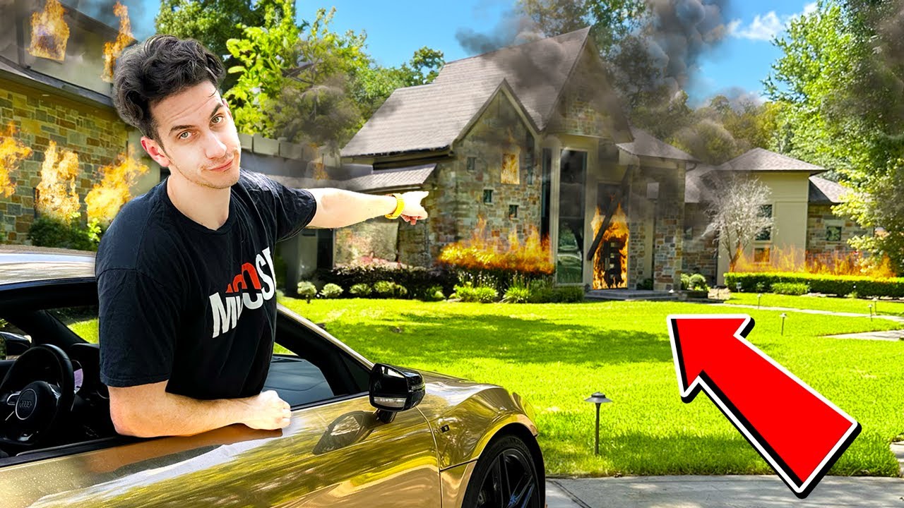 I Survived With YouTubers For 24 Hours.. 😱