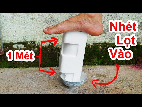 Video Làm Sao ? Nhét Lọt Cây Dài 1 Mét Vào Trong 1 Cái Ly... - youtube