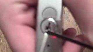 Brinks Max Sec. Shrouded Shackle Padlock