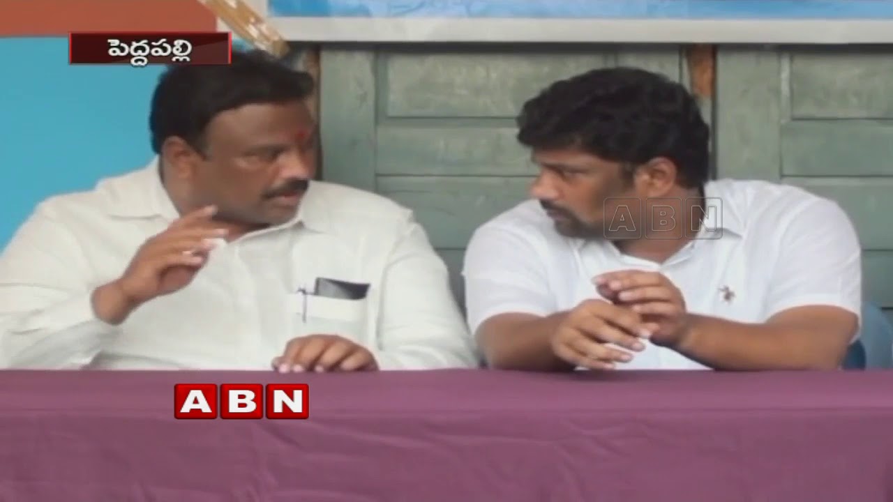 Internal clashes between TRS Leaders over Ramagundam Corporation Elections | Peddapalli | Inside