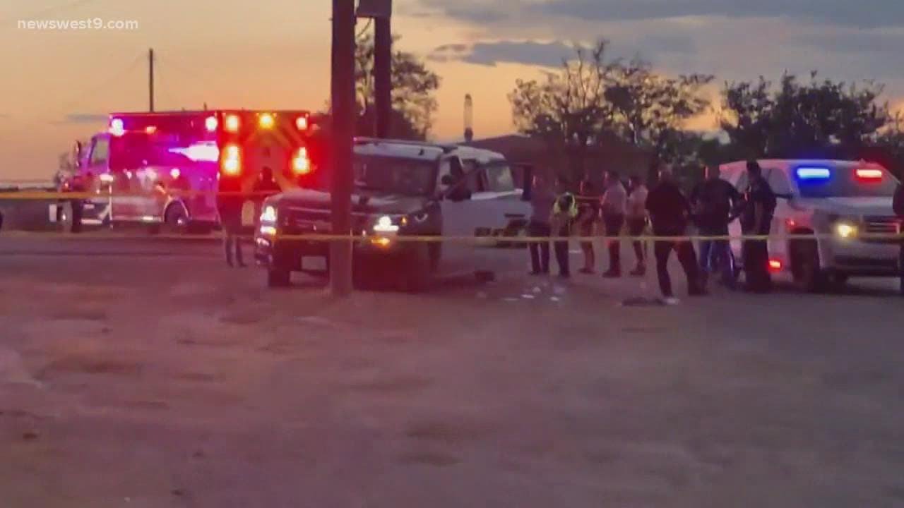 Man steals police car, leads officers on high speed chase through city ...