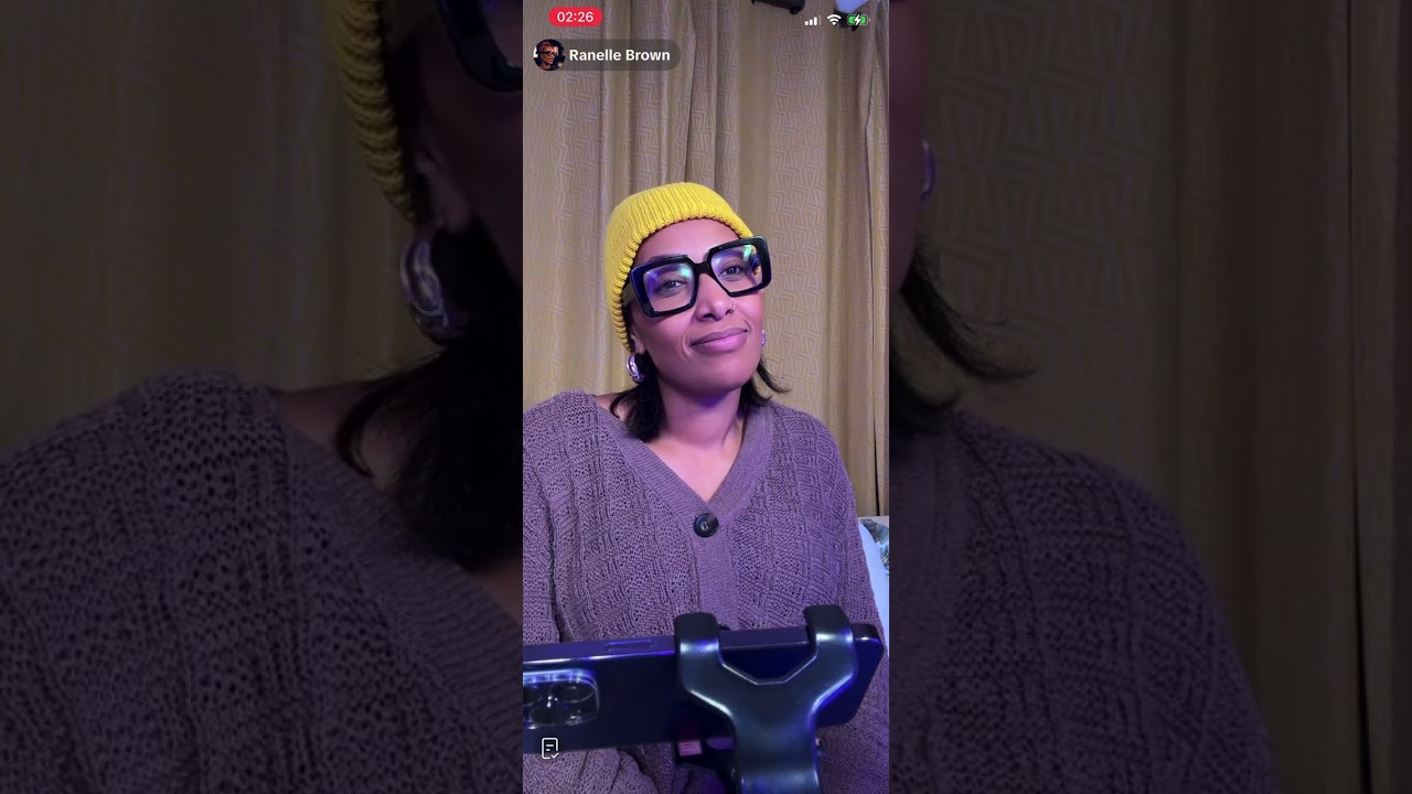 Au bout de 2 mois de mariage elle découvre que son mari l’a trompé avec une amie à elle 