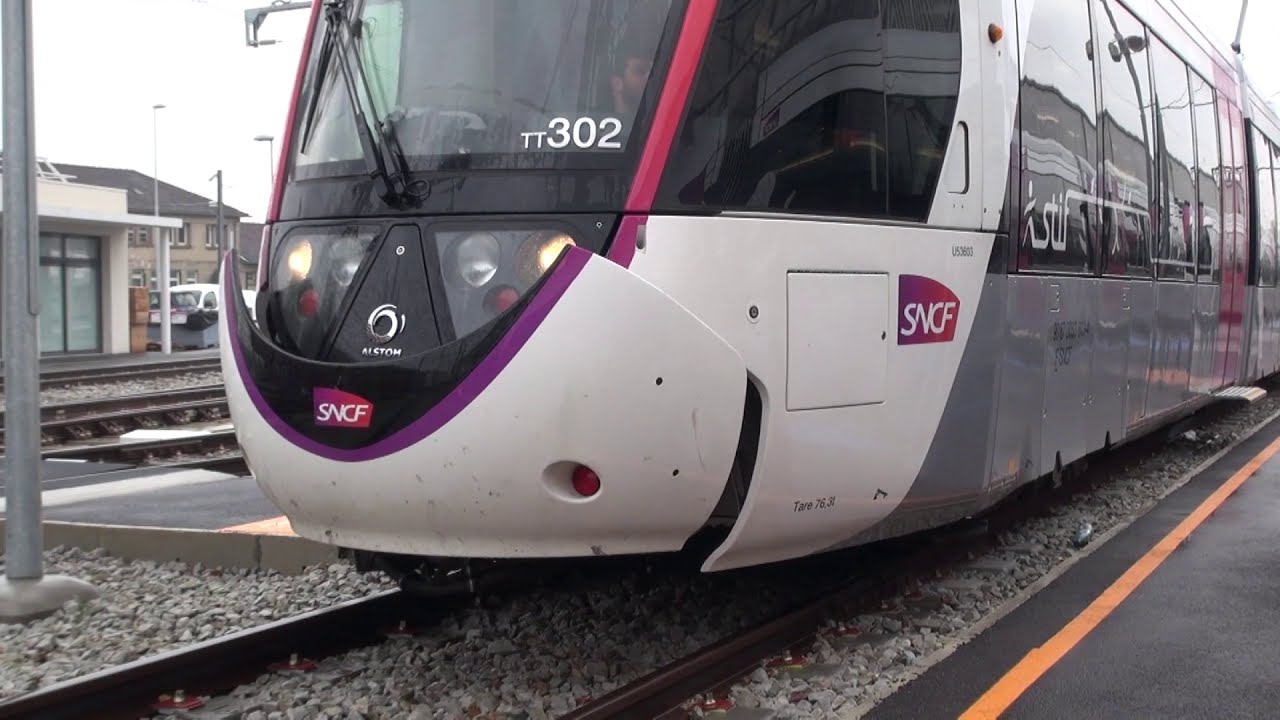 Sortie d'une rame Dualis du  technicentre de Noisy le Sec le 24 mars 2017