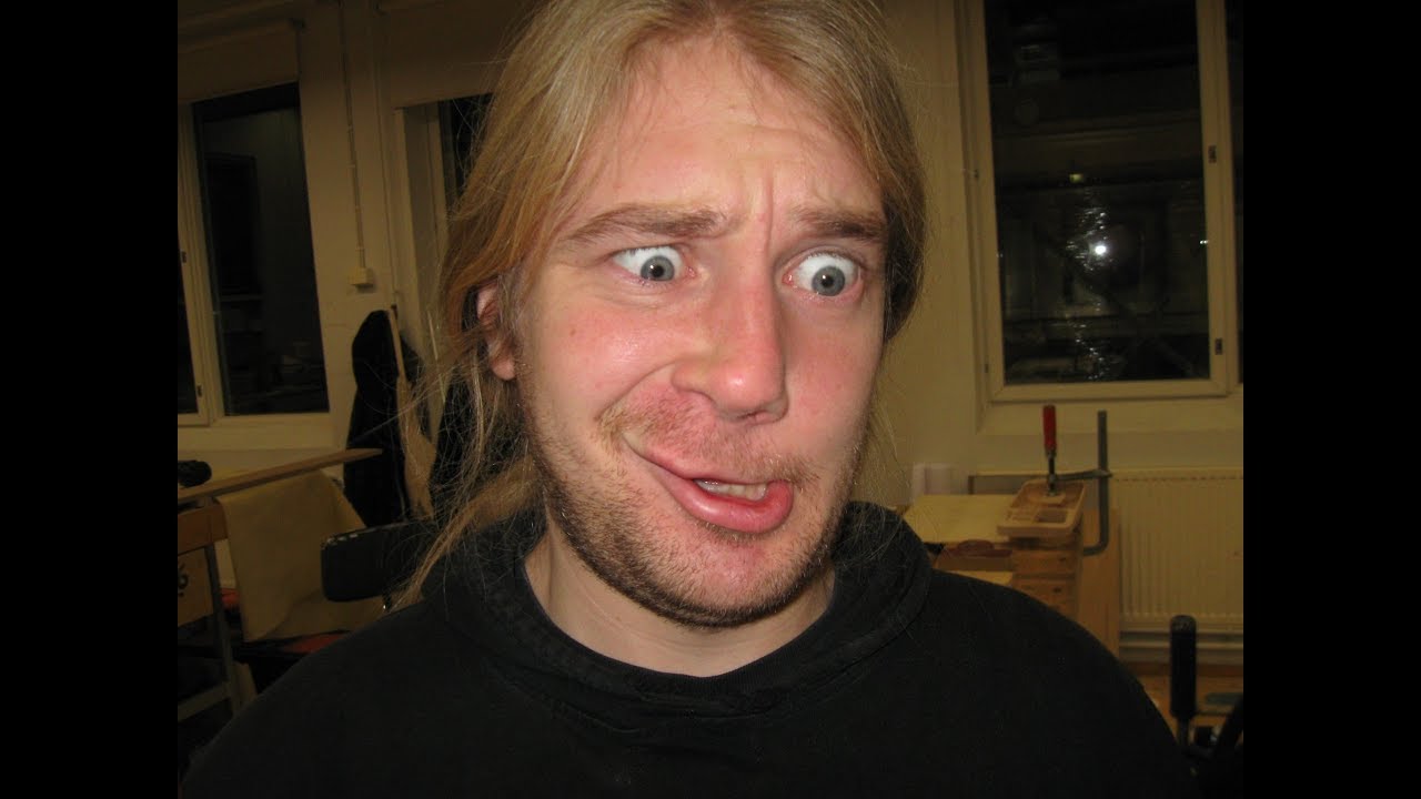 Hopeinen Kuu - rumpukoveri