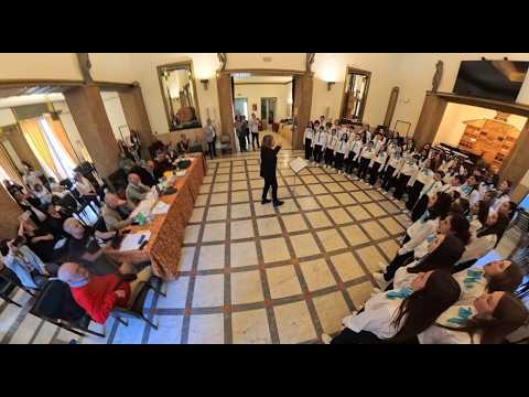 Video NOTE DI CLASSE A LANCIANO: DOPPIO PRIMO PREMIO PER IL CORO DELLISTITUTO COMPRENSIVO BARANO-SERRARA