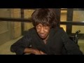 B**ch don’t even know me!’ 86-year-old Bronx woman in wheelchair has har...