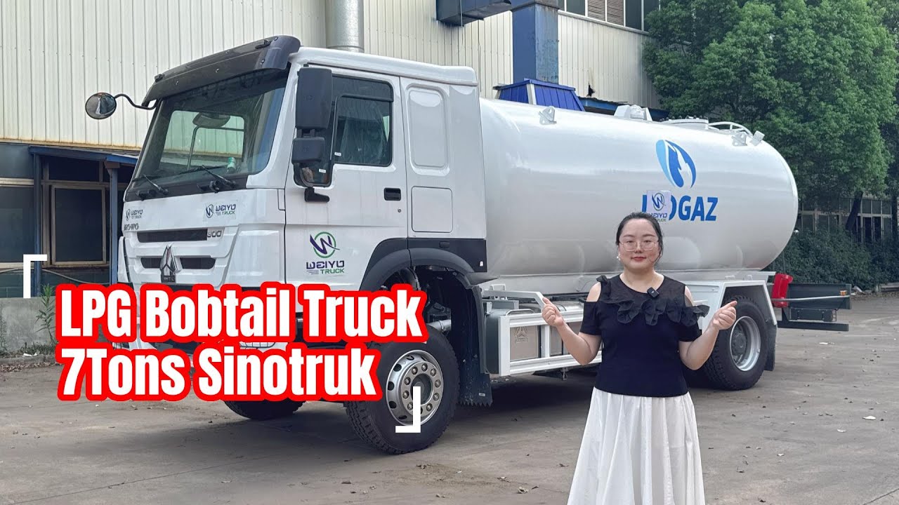 LPG Gas Bullet Tank Truck 7 tons/Sinotruk HOWO Propane Gaz Transport Truck for Mobile Refilling