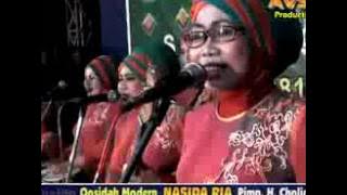 Nasida Ria Istri Taat Pada Suami