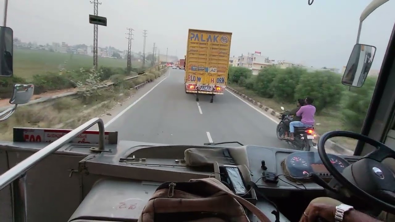 Eicher Bs6 Bus Engine Sound #eicher #bs6 #bus 