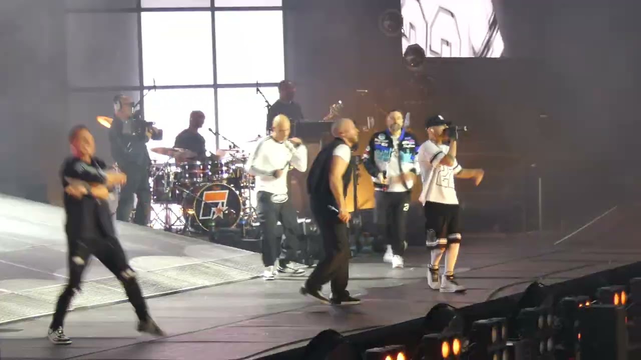 If Ya Gettin' Down - Five Keep on Movin' Tour 2025