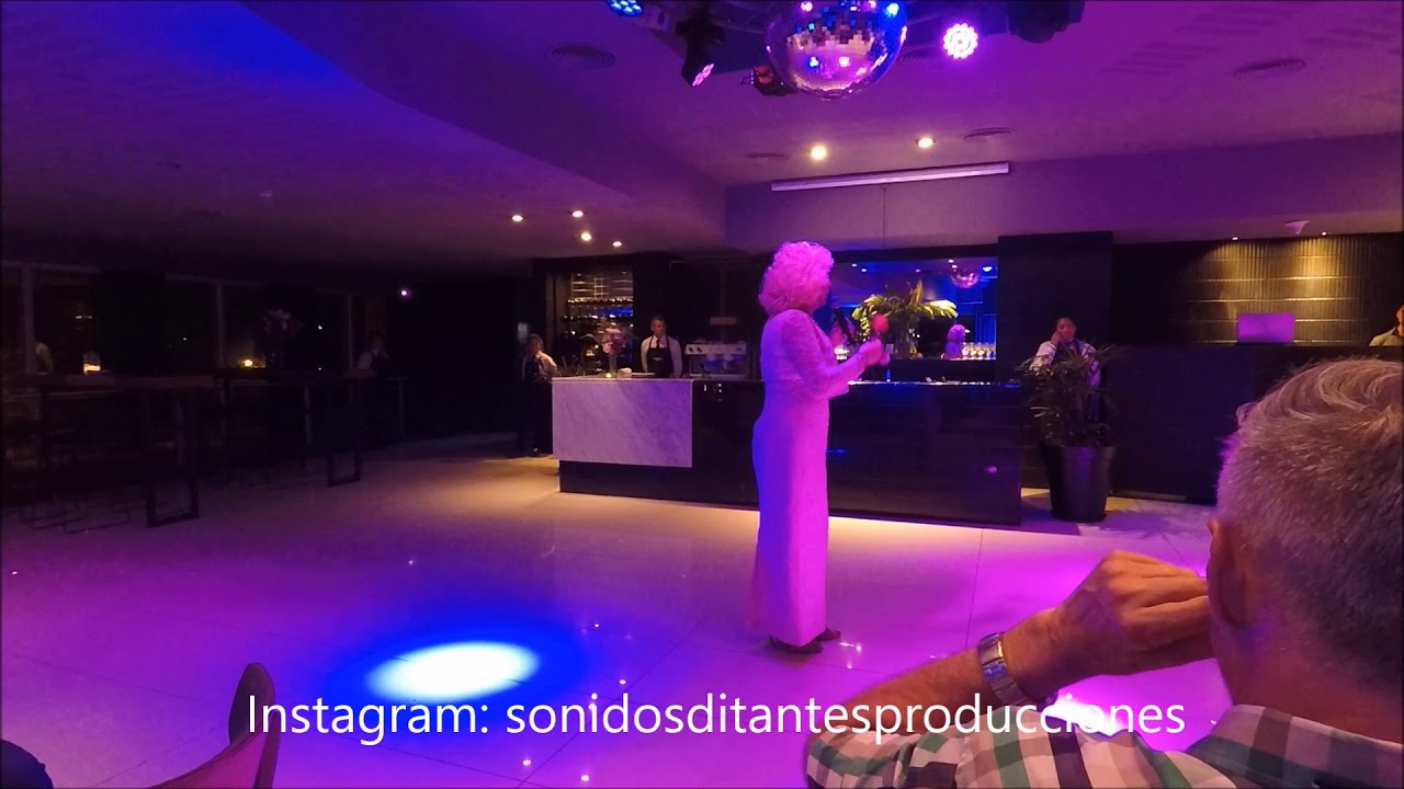 Vanessa Show - Imitación de las divas argentinas