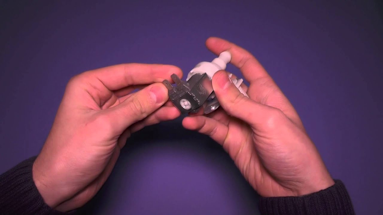 Клапан заливной(впускной) 1/90 универсальный - YouTube